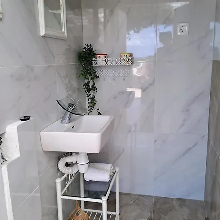 Family-friendly With Swimming Pool Cove Poplat, Korcula - 18258 尼亚卢卡