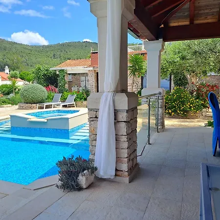 Family-friendly With Swimming Pool Cove Poplat, Korcula - 18258 尼亚卢卡