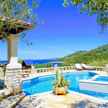Family-friendly With Swimming Pool Cove Poplat, Korcula - 18258