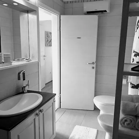 Family Friendly With A Swimming Pool Cove Poplat, Korcula - 18258 Apartment *